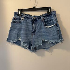 Denizen by Levi’s high rise cutoff shorts
